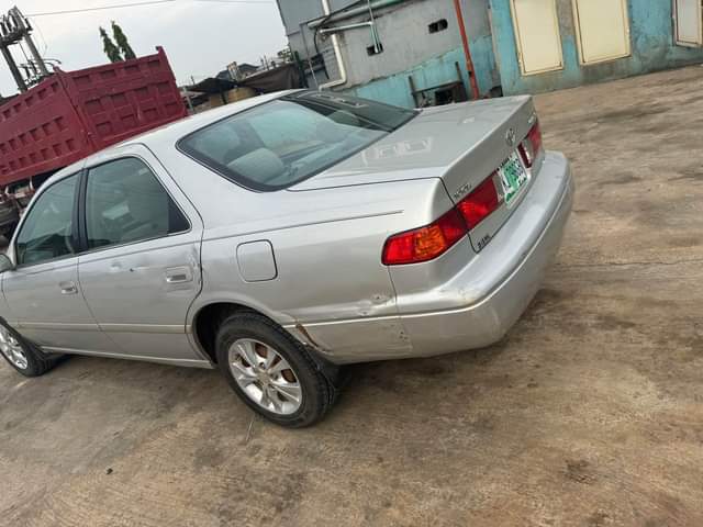 A picture of Not negotiable Its Toks Standard and Used by an Aged
