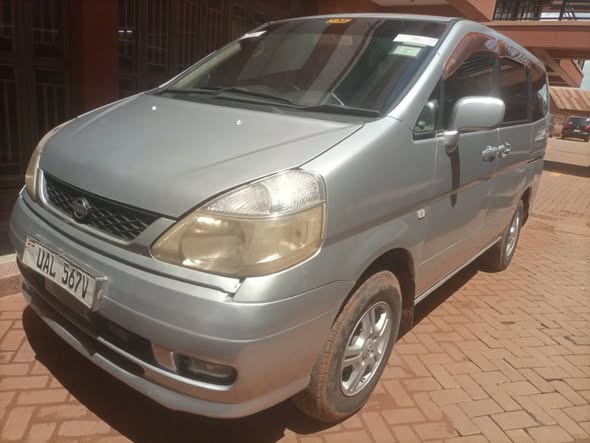 A picture of NISSAN SERENA UAL AT 8 5M ITS A BUY AND