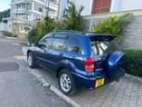 A picture of rav4 kill TIME TSH 14ML CC 1790 1zz call 0686623878