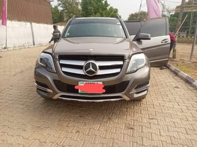A picture of 2013 GLK few months used in super pristine condition Price