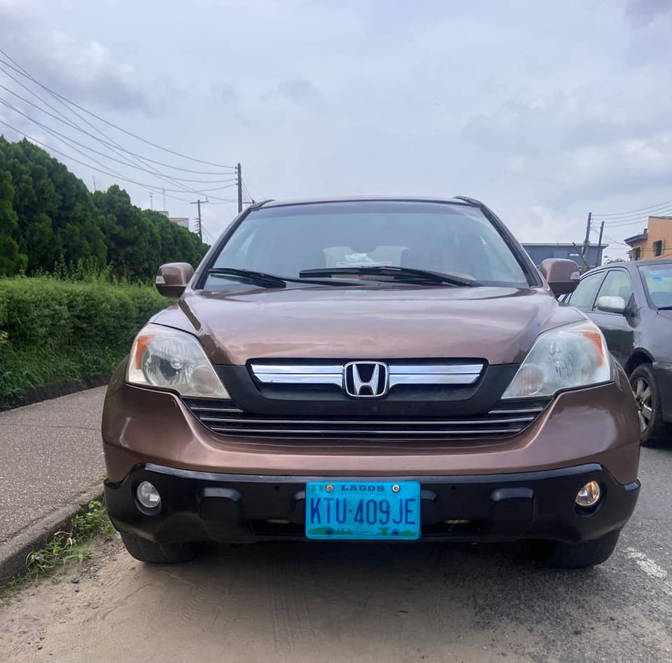 A picture of HONDA CRV 2008 MODEL REGISTERED NOTHING TO FIX BUY AND