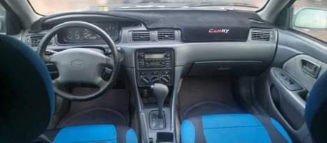 A picture of 2002 Toyota Camry 2002 Alloy wheel