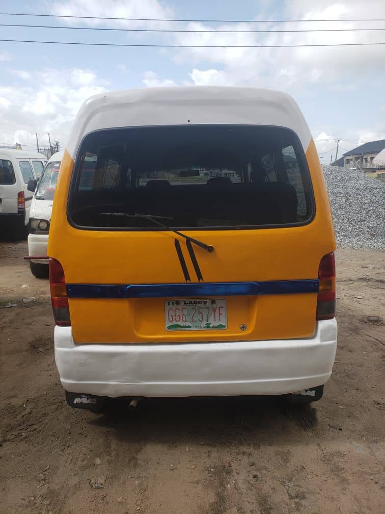 A picture of Clean Nigeria Used Suzuki Every 2000