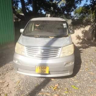 A picture of Toyota Alphard inauzwa