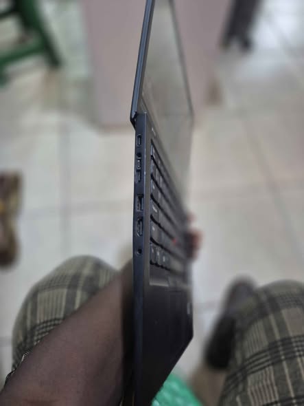 A picture of Lenovo thinkpad T490s