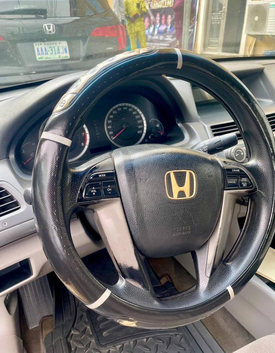 A picture of 2008 Honda Accord in Port Harcourt 07067188991