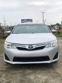A picture of A super clean Nigerian used toyota camry LE 2013 model