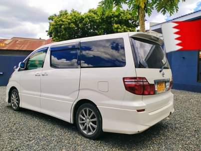 toyota alphard
