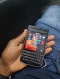 A picture of Blackberry Porsche