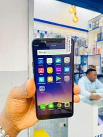 A picture of Oppo A83 