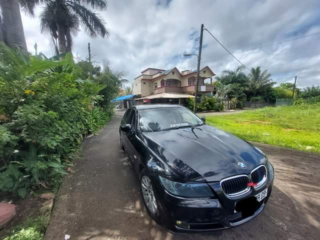bmw 320i