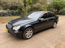 classifieds/cars mercedes