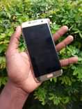 A picture of Samsung s7 edge plus