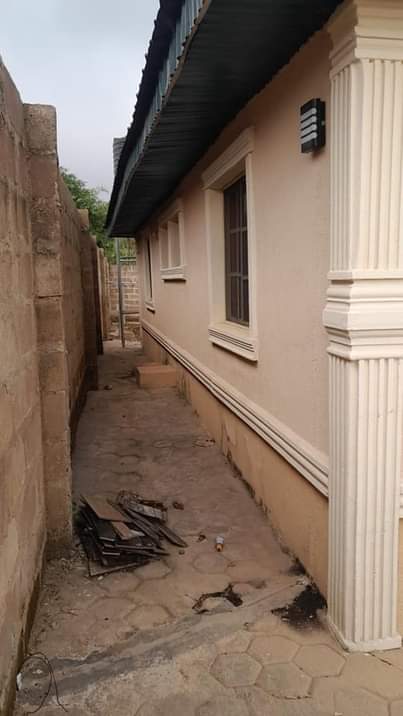 A picture of 3bedroom bungalow Apartment