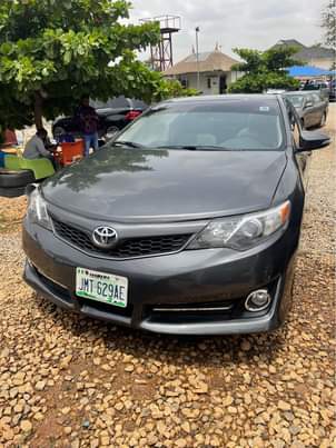A picture of 2014 Toyota Camry