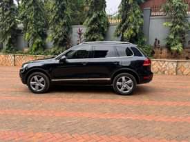 A picture of 2013 Volkswagen Touareg