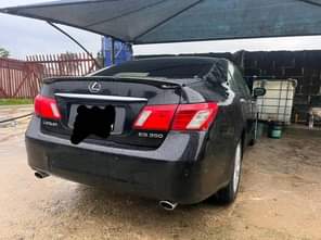 A picture of Dealers Market Dealers Market Nigeria used Belgium grade Lexus ES350