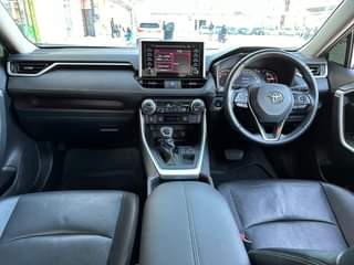 A picture of TOYOTA RAV4 NEW