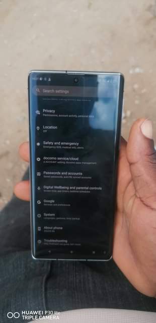 A picture of Aquos r6