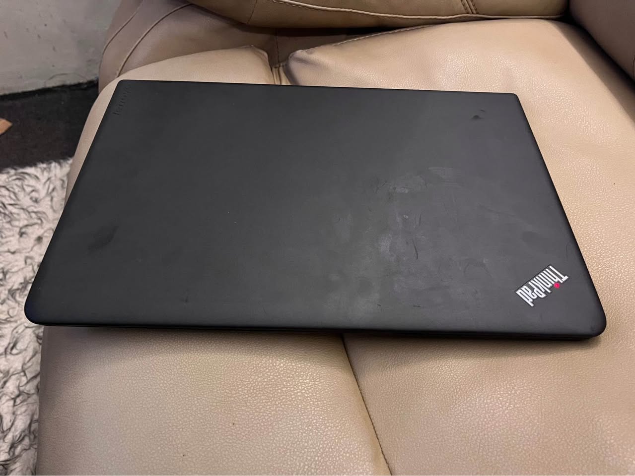 A picture of Lenovo thinkpad