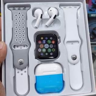 earphones