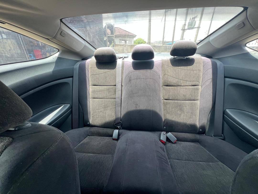 A picture of Honda Accord Coupe 2009