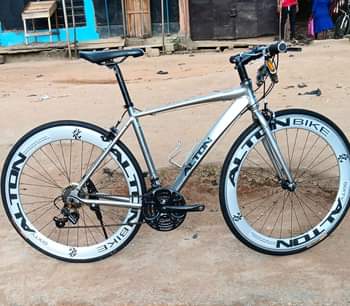 Elite B.