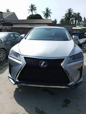 lexus