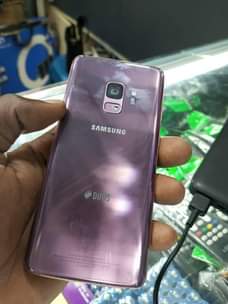 A picture of SAMSANG GALAXY S9 Duos