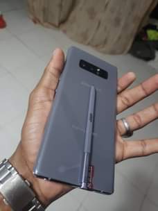 A picture of SAMSUNG NOTE 8