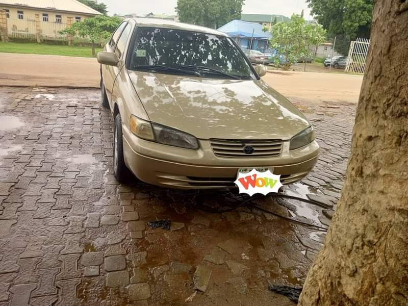 A picture of 2000 Toyota Camry Engine gear untampered Everything working perfectly Buy