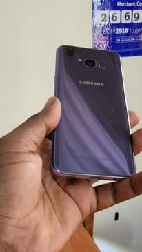 A picture of Samsung s8plus