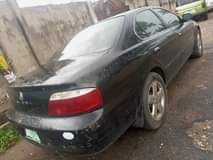 A picture of Acura tl 2003 model first body you go need to