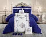 A picture of 13 pieces Bedcovers