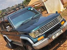 A picture of TOYOTA PRADO