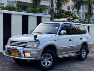 A picture of TOYOTA PRADO INAUZWA GARI NZURI