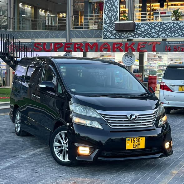 A picture of Toyota Vellfire