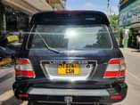 A picture of Land cruiser AMAZON