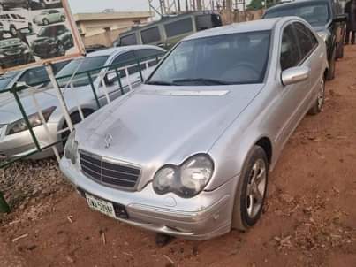 A picture of 2005 Benz c 240 2005
