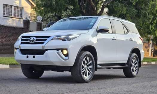 used toyota fortuner