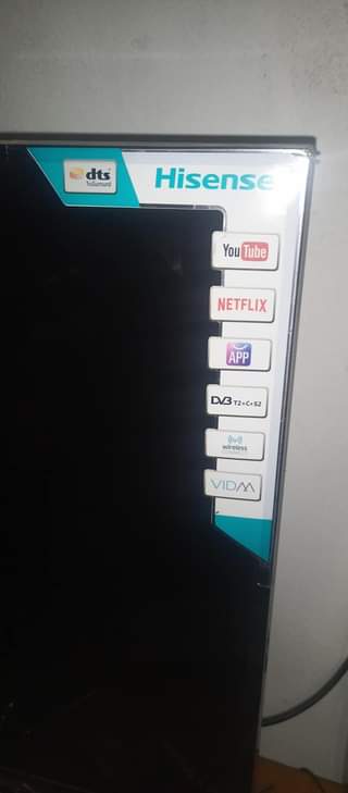 A picture of Smart tv Hisense 43 inch