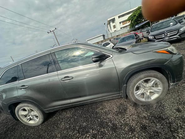 A picture of 2018 Toyota Highlander
