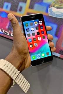 A picture of IPHONE 6 bh100 Bei 155k IPHONE 7plain Bei 170k