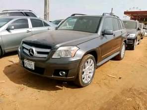 A picture of For sale GLK 350 4matic 2010 model Full option First