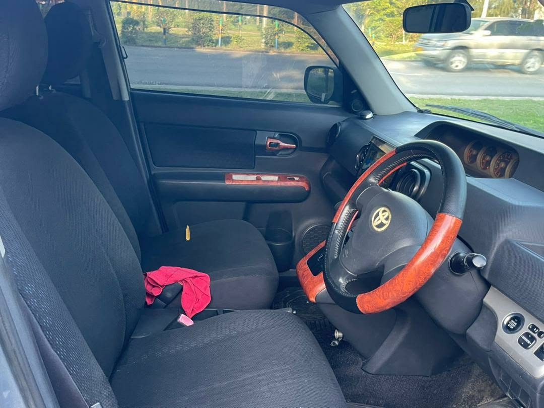 A picture of TOYOTA RUMION