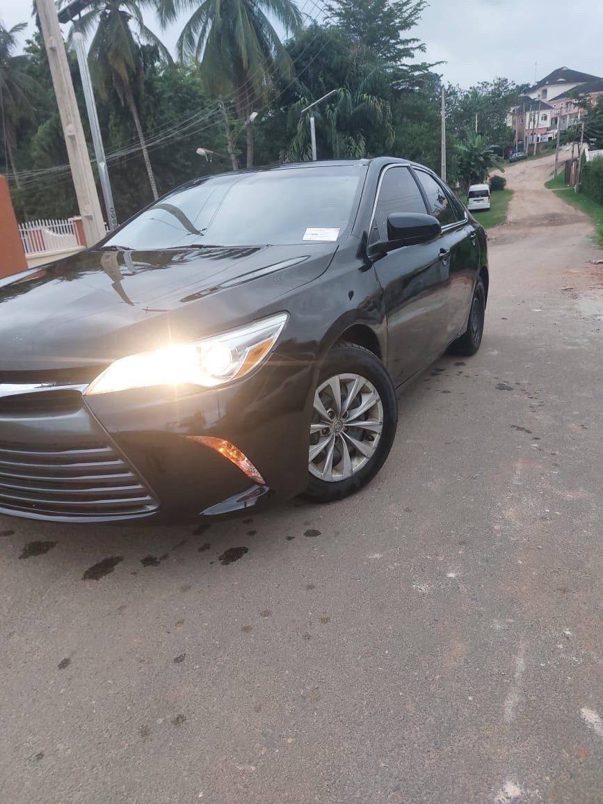 A picture of 2015 Toyota Camry available in Abeokuta