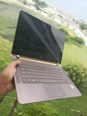 A picture of Hp Spectre Core 7 6gen Ram 8gb Ssd 256gb procesor