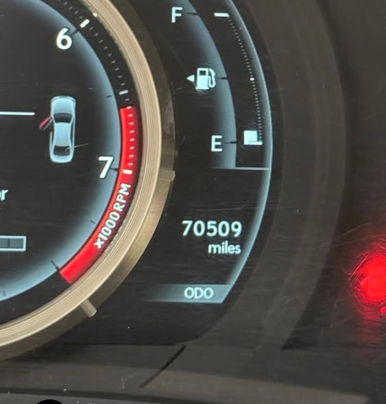 A picture of DISTRESS FOREIGN BMW 7 SERIES 2010