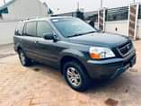 A picture of HONDA PILOT 2004