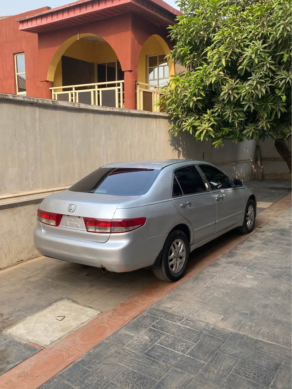 A picture of Honda Accord for sale nothing to fix Ac gear and